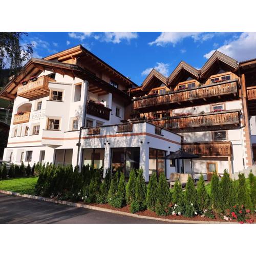 ROSENHOF- Premium & Landhaus Apartments & Wellness & Erlebnisbauernhof