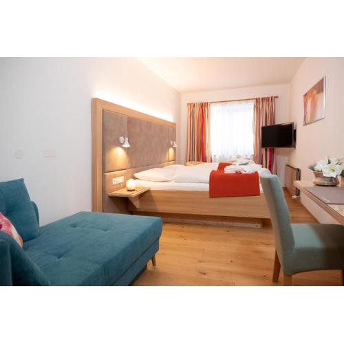 Santner, Hotel