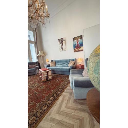 Schonbrunn Classic Apartment Contactless Check IN