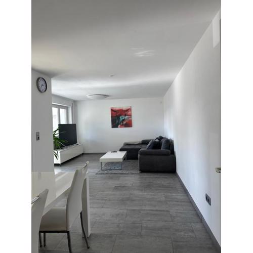 Schöne Wohnung in Top Lage