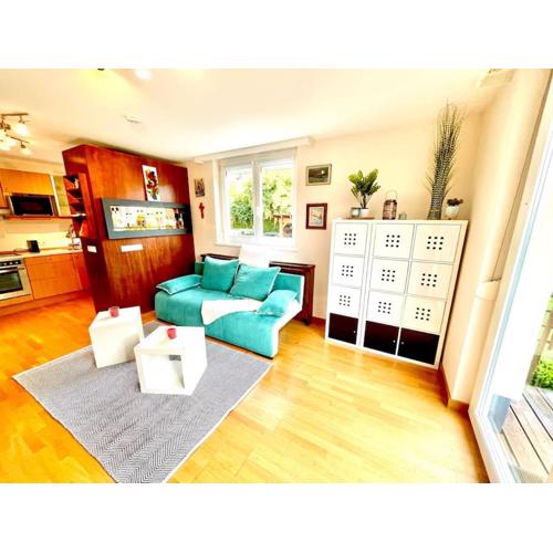 Schöne Wohnung mit eigenen Eingang und Terrasse