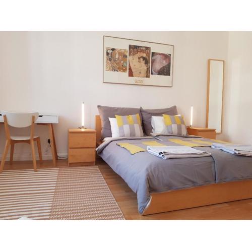 Schubert Park Apartment near Volksopera Vienna