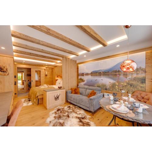 Seefeld ALPIN - Rustikales TIROLER CHALET Studio Apartment