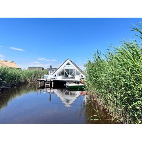 Seehütte Neusiedlersee - Strandhaus, Elektroboot inklusive