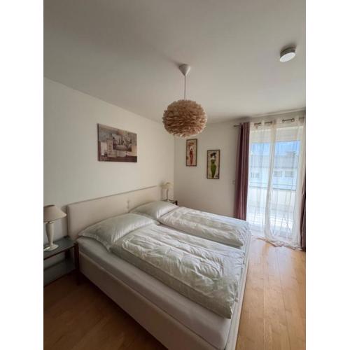 Seewohnung mit Terrasse