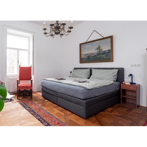 Small apartment with 24-hour check-in