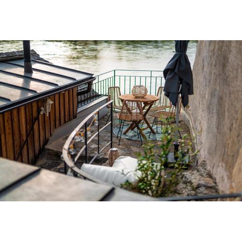 Smile Apartments mit Donaublick