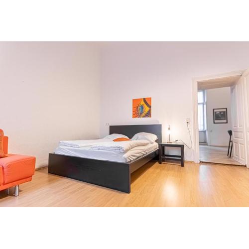 Spacious 2BR Apt Ideal for Long Stays