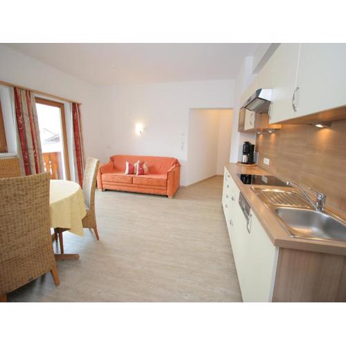 Spacious Apartment in Uderns near Ski Area