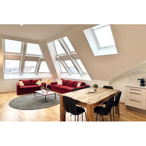 Spacious Penthouse in Favoriten