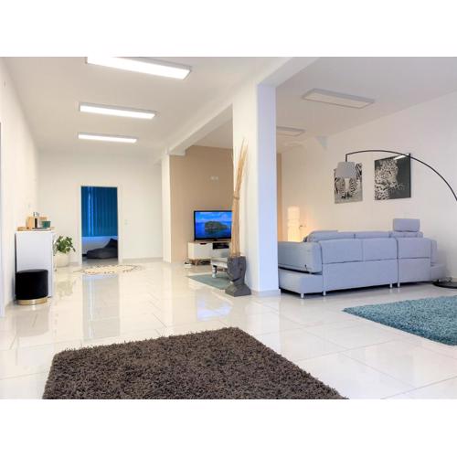 Stadtsuite mit Sauna in Wiener Neustadt 135 m2