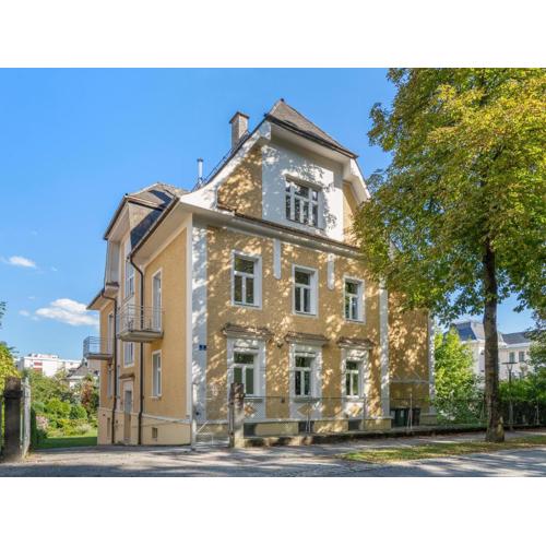 Stilvolle Gartenwohnung im Villenviertel Villachs