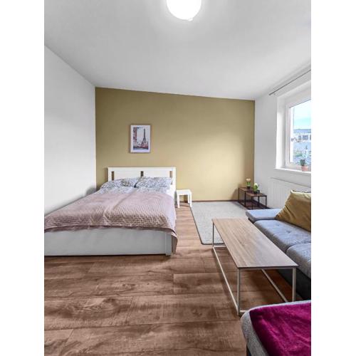 studio apartment for 2