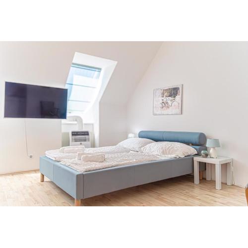 Stylish & Cost-Effective 2BR Ideal Extended Stays
