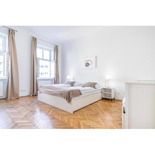 Stylish shared Apt for Longstays Margareten, Up to 5P