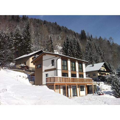 Sunny Villa