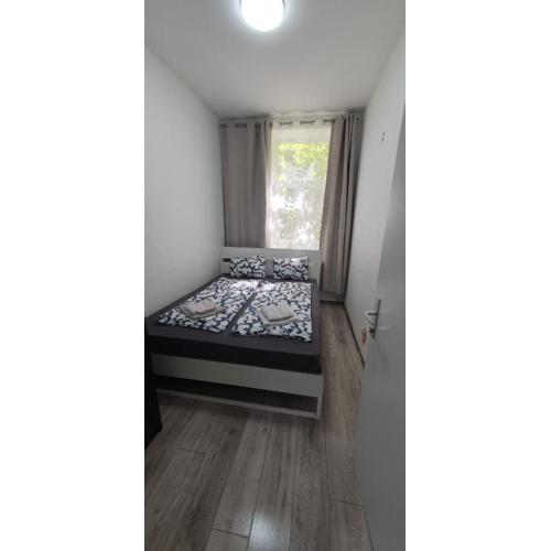 Sweet 5BR shared Apt next to Enkplatz U3