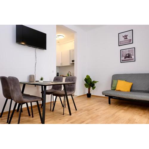 Terrace Friends Apartment