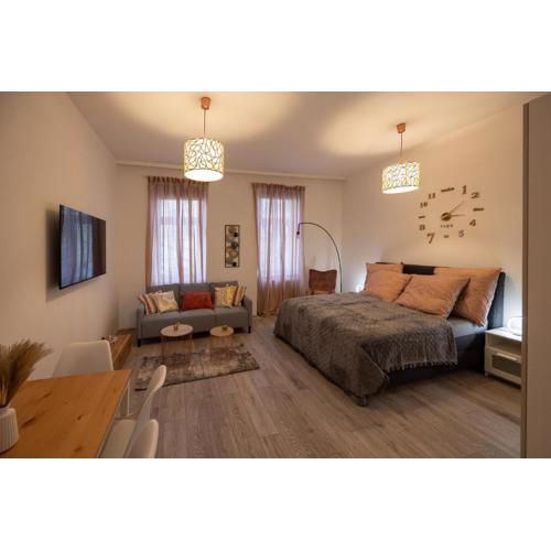 The Vienna Stay by Radiant