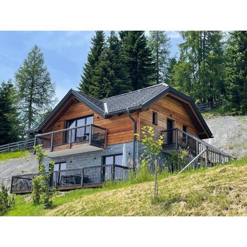 Tomtegl-Bergchalet-No-13-mit-Privatsauna-Infinitypool-Kamin-Fitnessraum-1500m-Seehoehe