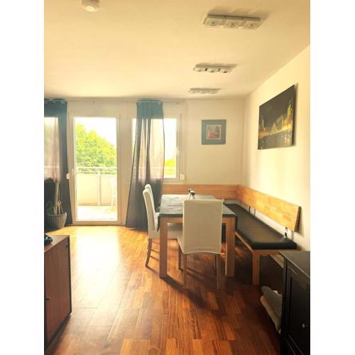 University Messe Apartment