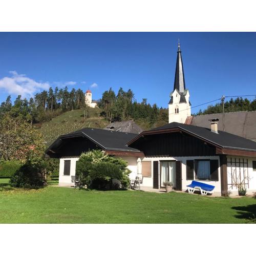V Gemütliches Gartenhaus