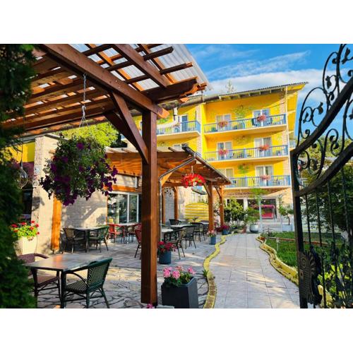 VEGAN Pension & Restaurant