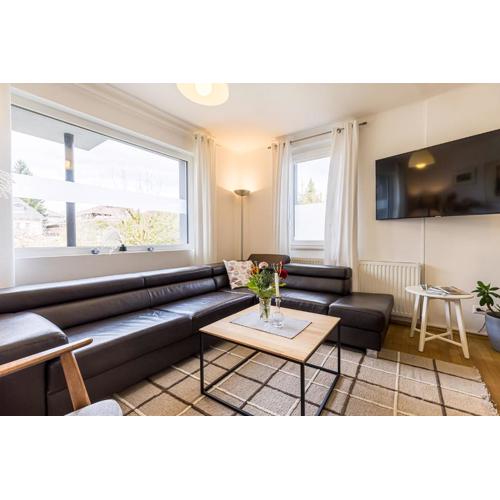 Velden - Spacious Appartment in a Villa right in the center with private parking