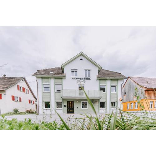 Velotique Hotel Angelika - Self-Check-in