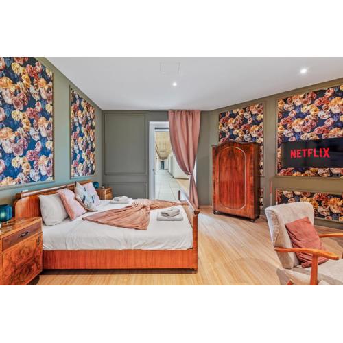 VibeStudio 401 - Central - AC - Licensed - Parking Nearby