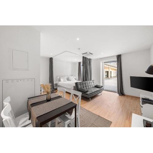 VibeStudio 404 - Central - AC - Licensed - Parking Nearby