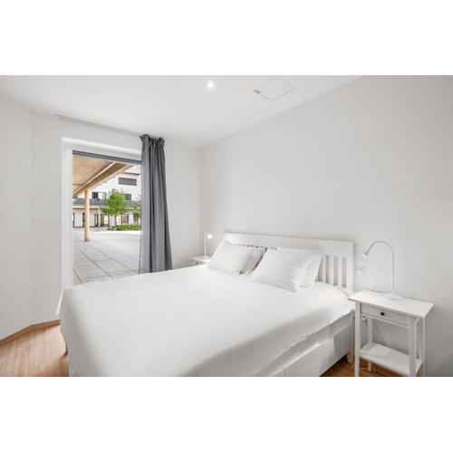 VibeStudio 405 - Central - AC - Licensed - Parking Nearby
