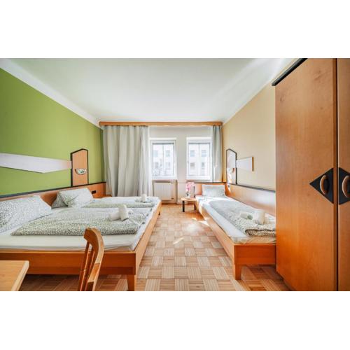 Vienna West Business Inn