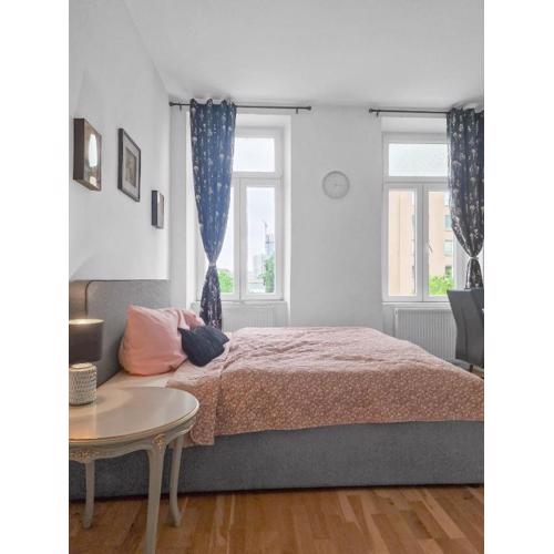 Vienna's First District Hideaway