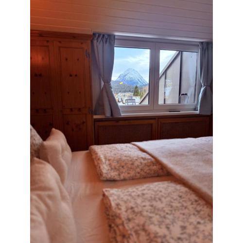 VIEW-Apartment Seefeld and Chill im Zentrum, Netflix & Wlan for free!