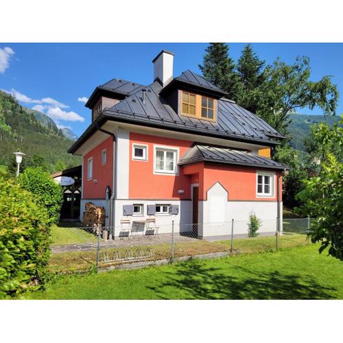 Villa Schnuck - das rote Ferienhaus