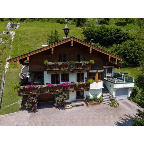 Vorderkreuzsaalgut Rettenwender Gertraud