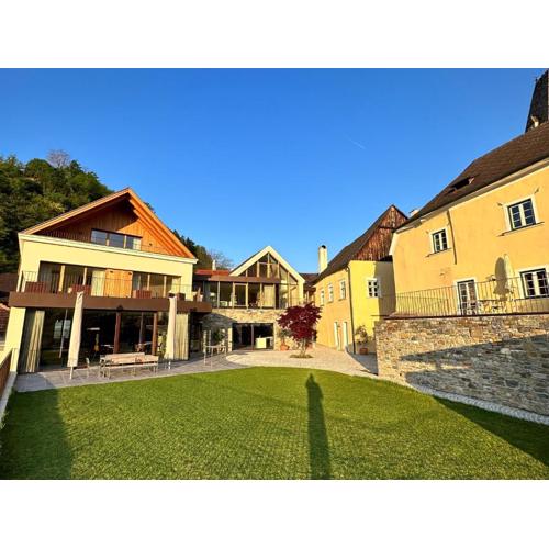 Weingut FJ Gritsch Mauritiushof Apartments