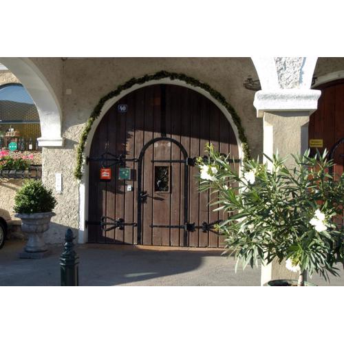 Weingut-Pension Stockingerhof