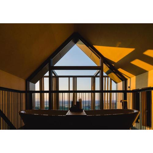 Weinloft II by WEINLOFTS