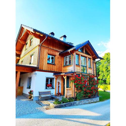 Willkommen in MaMi s Haus Grundlsee