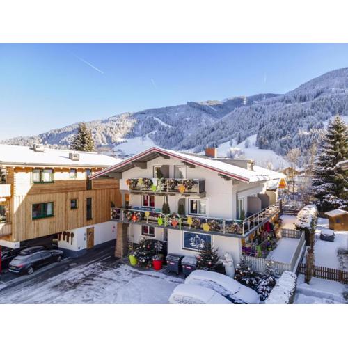 Winter Chalet Kaprun