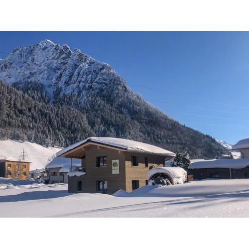 Woodpecker Chalets
