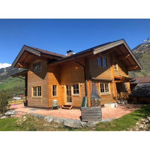Wunderschönes Ferienhaus in Vorstanddorf mit Grill, Garten und Terrasse