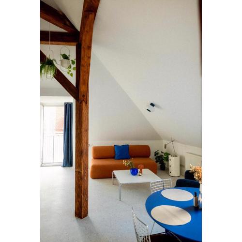 Zentrales Design-Apartment im Zentrum mit Schlossbergblick