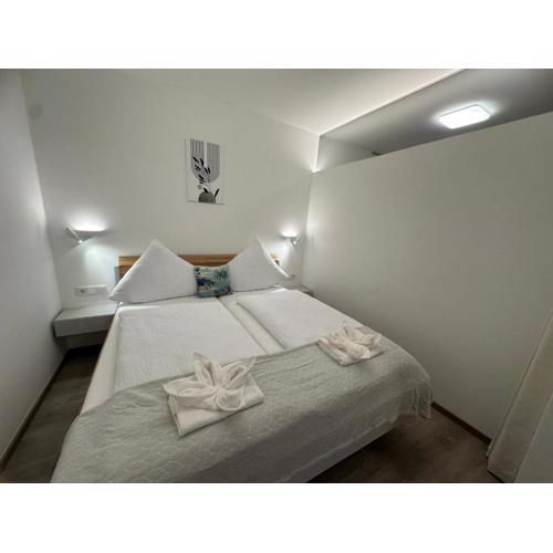 Zoe Apartment